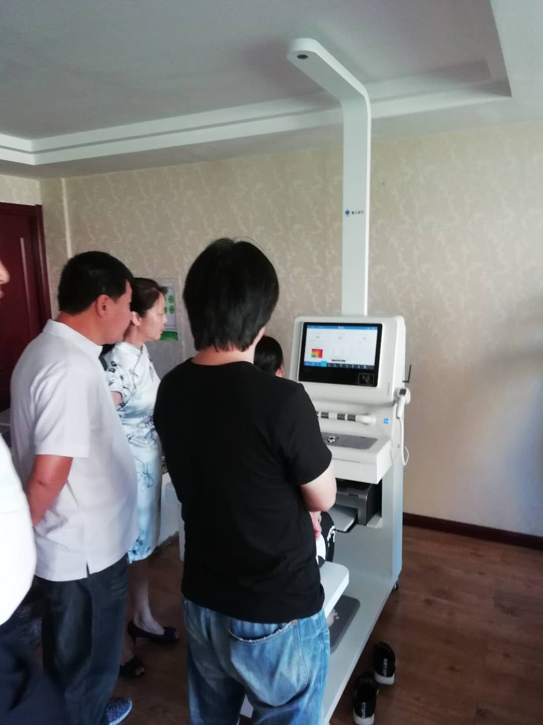 智能體檢一體機有用嗎?自助體檢機準確嗎？