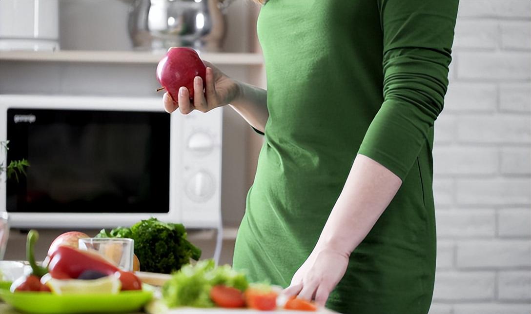 血糖升高會出現(xiàn)哪些癥狀？如何調(diào)節(jié)我們的血糖？